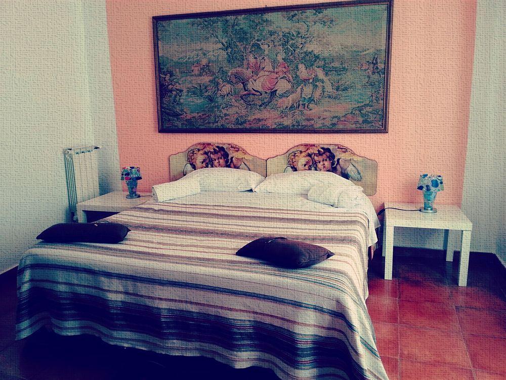 Hotel Regina Palermo Dış mekan fotoğraf